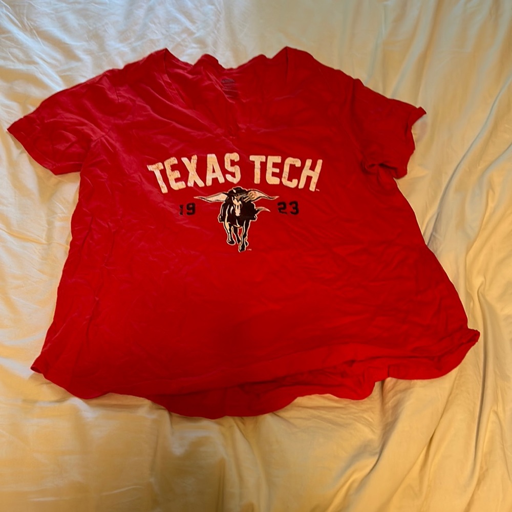 Women’s v neck top.   Texas tech